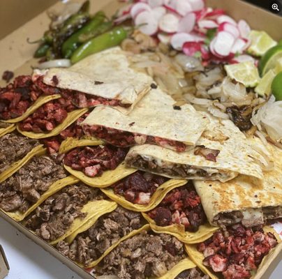 Aztecas Taco Truck by null