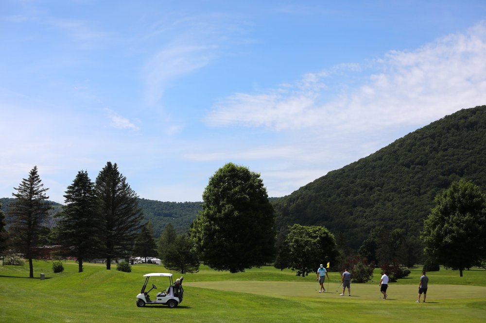 Social spots from The College Golf Course at Delhi