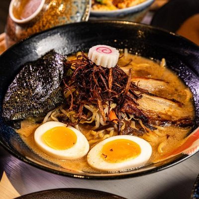 Shimuja Ramen by null