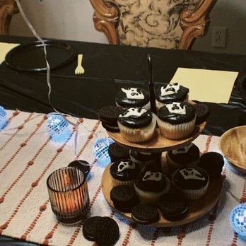 Vanessa's Sweet Creations - Desserts Near Me