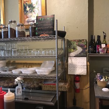 Sugar Magnolia's - Breakfast & Brunch Near Me - Gloucester, Massachusetts