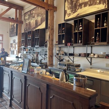 Four Eight Wineworks - the bar and the kitchen - Wineries Near Me - Jerome, Arizona
