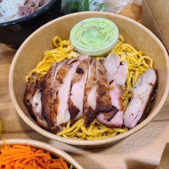 Saiga Vietnamese Eatery - Garlic noodles with chicken - Vietnamese Near Me - Irvine, California Saiga Vietnamese Eatery - Garlic noodles with chicken - Vietnamese Near Me - Irvine, California