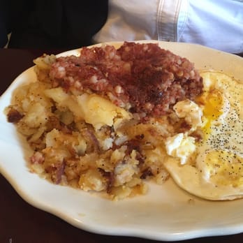 Skipper's - My wife's plate with crispy corn beef hash. - New American Near Me - Kemah, Texas Skipper's - My wife's plate with crispy corn beef hash. - New American Near Me - Kemah, Texas