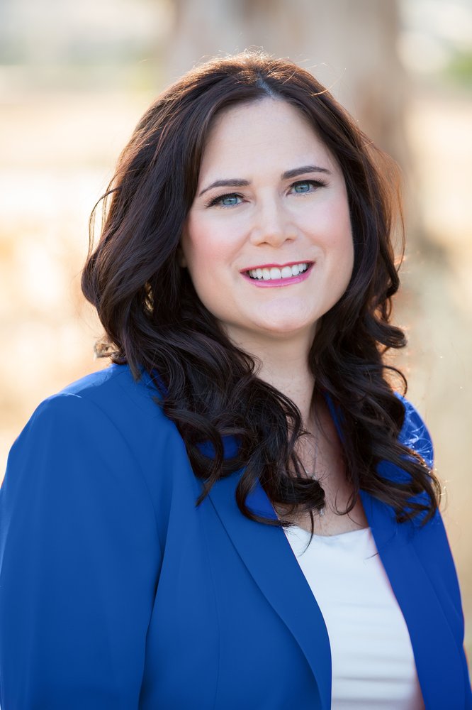 TINA FOREGGER REDFIN Updated September 2024 426 First St, Benicia, California Real