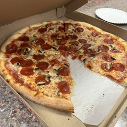 XL Pepperoni & Mushroom Pizza