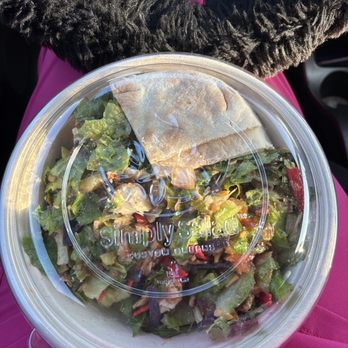 Simply Salad - Bbq Chicken salad sub beans and corn for tomatoes 'Cue (Salad) - Salad Near Me - Torrance, California Simply Salad - Bbq Chicken salad sub beans and corn for tomatoes 'Cue (Salad) - Salad Near Me - Torrance, California