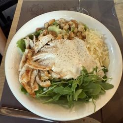 Pizzeria di Napoli - Delicious chicken Caesar salad