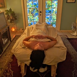 Massageworks - The massage room is always a peaceful sanctuary.