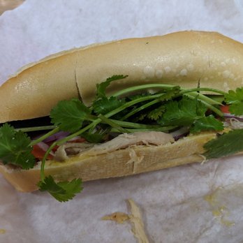 Aroma Coffee and Snacks - Shredded chicken sandwich - Desserts Near Me - Milpitas, California