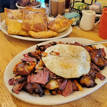 Doozy’s Diner - Pastrami Hash was to die for! Sopapillas drizzled with honey, cinnamon and powdered sugar - Diners Near Me - Catonsville, Maryland Doozy’s Diner - Pastrami Hash was to die for! Sopapillas drizzled with honey, cinnamon and powdered sugar - Diners Near Me - Catonsville, Maryland