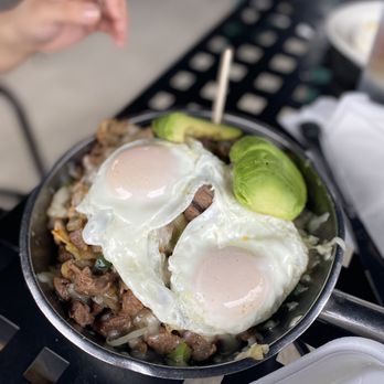 Stacks On Route 66 - TEXAS SKILLET - American Near Me - Glendora, California