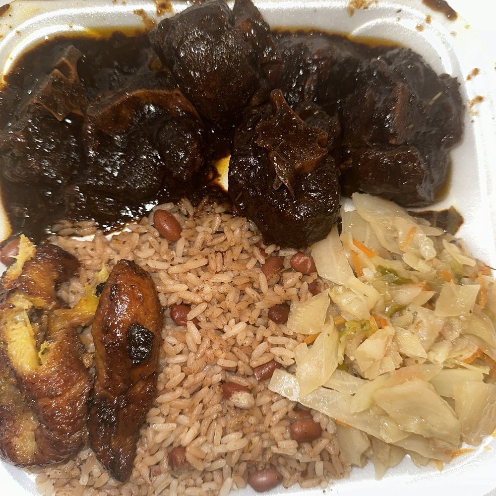 K&S Jerk Shop - Oxtail large - Caribbean Near Me - Dacula, Georgia