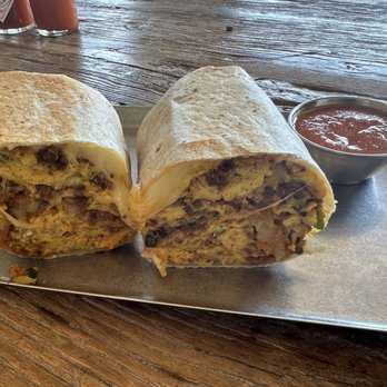 Blueys Mar Vista - Breakfast burrito w/ chorizo - Breakfast & Brunch Near Me - Los Angeles, California