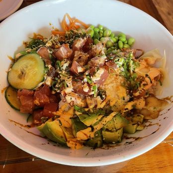 The Islander - Ahi Poké Bowl - Tiki Bars Near Me - Coronado, California