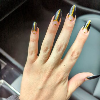 Blossom Nails - Acrylics + nail art - Nail Salons Near Me - Richfield, Minnesota