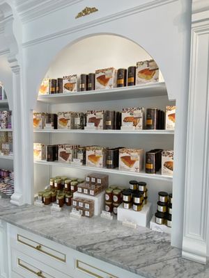 Artisserie Fine Bakery - Lake Oswego by null