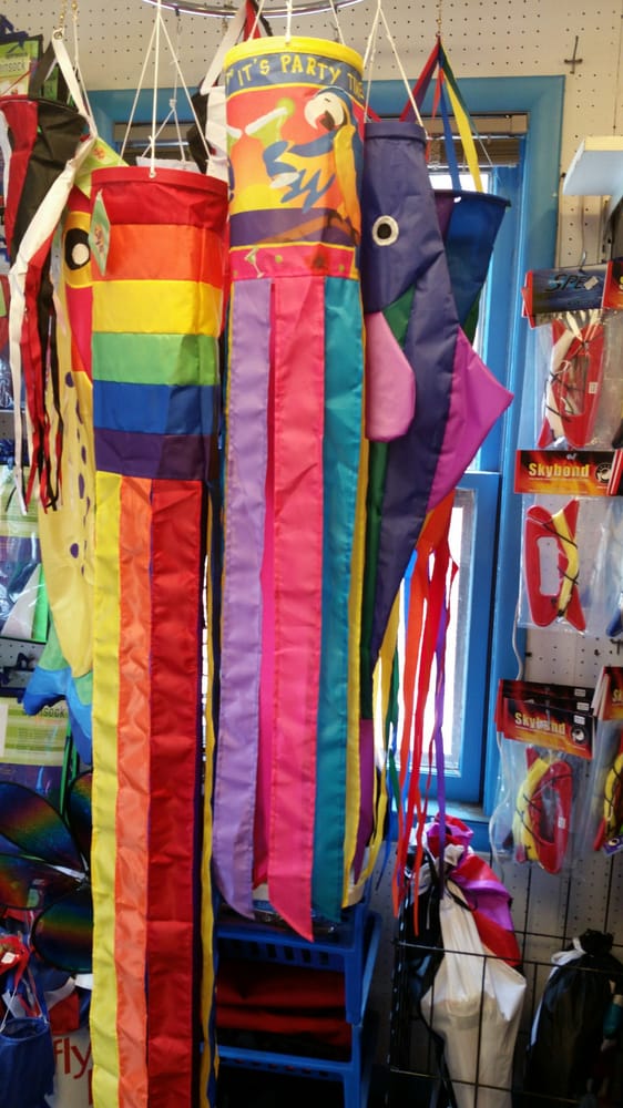 KITES & FUN THINGS 40522 E Ann Arbor Trl, Plymouth, Michigan Hobby