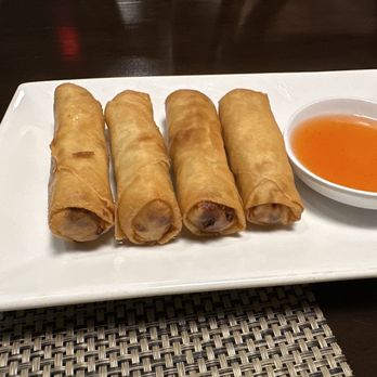 Aroy Thai Kitchen - Appetizer Egg Rolls - Thai Near Me - Las Vegas, Nevada