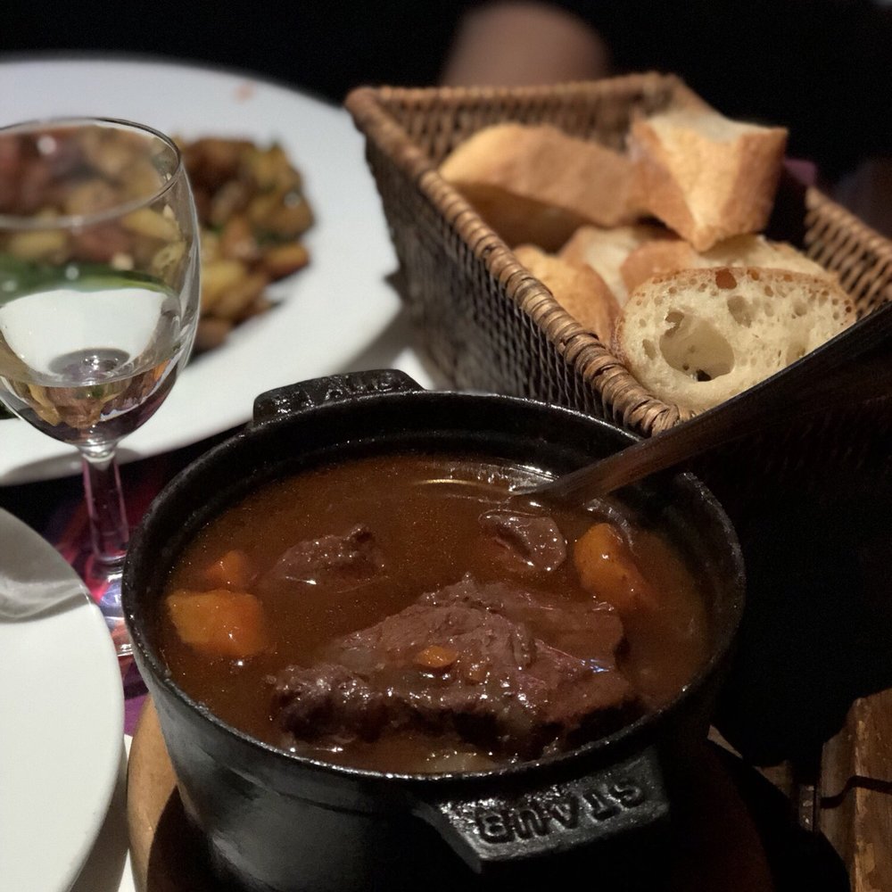 La Cave Gourmande - Beef bourguignon in pot- don't be fooled it is a giant dish for two! - Bistros Near Me - Paris, 75
