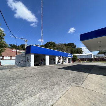 Blue Sky Self Service Car - Full service gas station. - Gas Stations Near Me - Philadelphia, Pennsylvania Blue Sky Self Service Car - Full service gas station. - Gas Stations Near Me - Philadelphia, Pennsylvania