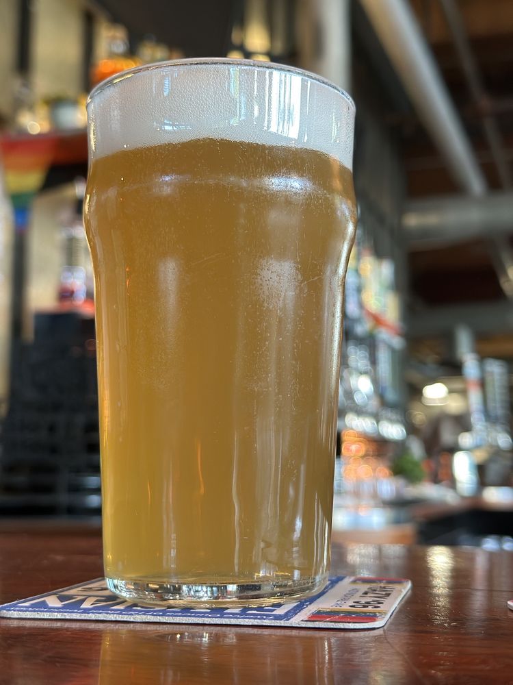 Elysian Brewing - Capitol Hill