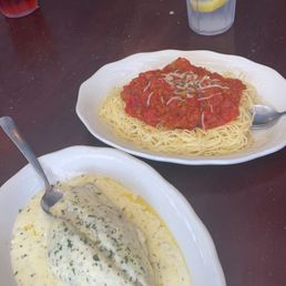 Stuffed flounder side of angel hair with meat sauce Stuffed flounder side of angel hair with meat sauce