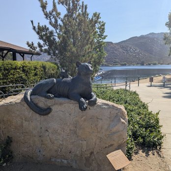 Lake Poway Park - Statue at Lake Poway - Parks Near Me - Poway, California