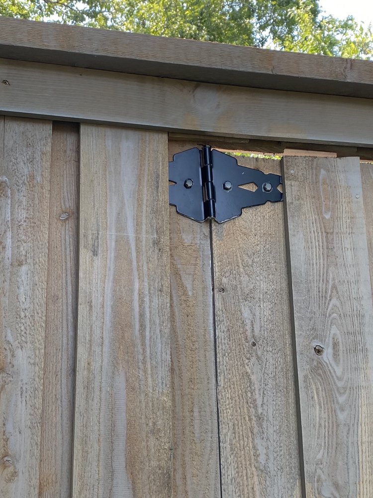 Slide of Nunez Fence And Roof