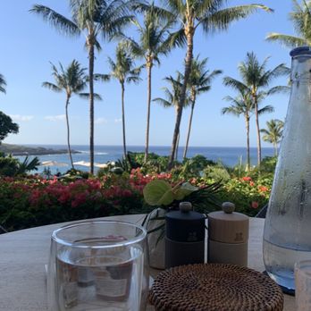 One Forty - Surf below at beach . Winds blowing thru the palms and the View! 3 - Breakfast & Brunch Near Me - Lana'i City, Hawaii