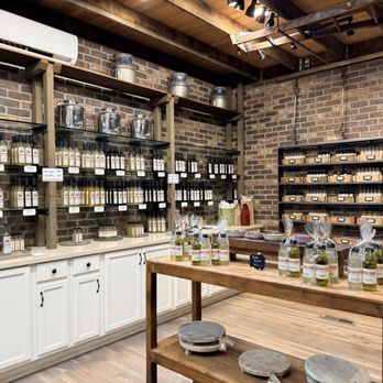 High-Hand Olive Oil Company - So much to taste and choose from - Olive Oil Near Me - Loomis, California High-Hand Olive Oil Company - So much to taste and choose from - Olive Oil Near Me - Loomis, California