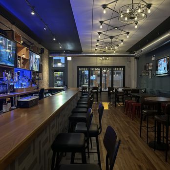 Chris' Beer Garden - Bars near the Salt Shed - Sports Bars Near Me - Chicago, Illinois Chris' Beer Garden - Bars near the Salt Shed - Sports Bars Near Me - Chicago, Illinois