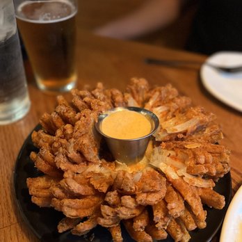 Outback Steakhouse - Bloomin' onion - Steakhouses Near Me - National City, California
