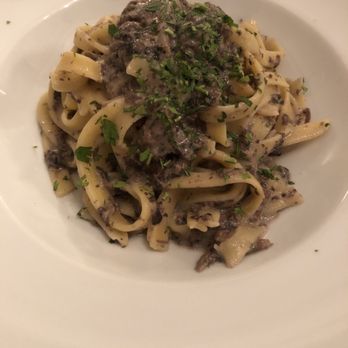 Ostería L'Oca Giuliva - Mushroom Truffle Fettucine - Italian Near Me - Seville, SE Ostería L'Oca Giuliva - Mushroom Truffle Fettucine - Italian Near Me - Seville, SE