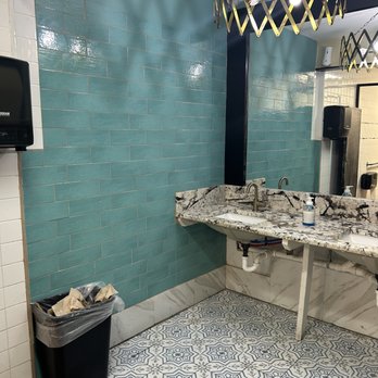 Mi Padres - Women's bathroom: I don't usually photograph the bathrooms, but I made an exception for this one. Odd design choices; it was clean though. - Mexican Near Me - Baton Rouge, Louisiana