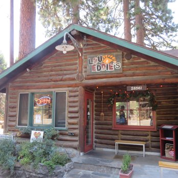 LouEddie's Pizza - Pizza Near Me - Skyforest, California