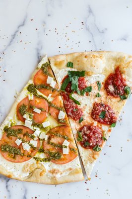 Pizza Loves Sauce by null