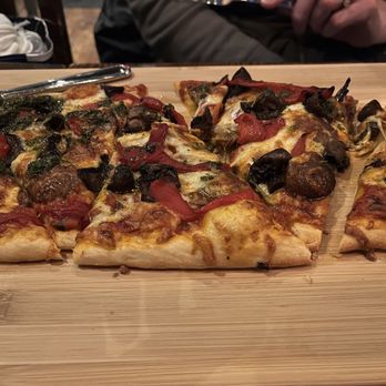 The Brig Pub - Sausage, pepper, and mushroom pizza - Pubs Near Me - Ottawa, Ontario