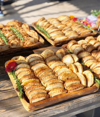 Buena Onda Empanadas | Restaurant • Catering • Events by null