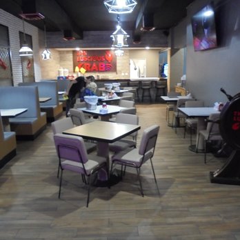 The Luscious Crab - Left side dining room, view from the front. - Cajun/Creole Near Me - Saint Paul, Minnesota The Luscious Crab - Left side dining room, view from the front. - Cajun/Creole Near Me - Saint Paul, Minnesota