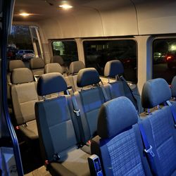 Sunrise Shuttle - No car seats (we ordered and confirmed three)