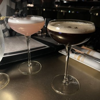 Bourbon N' Bubbles - Bars Near Me - Charleston, South Carolina Bourbon N' Bubbles - Bars Near Me - Charleston, South Carolina