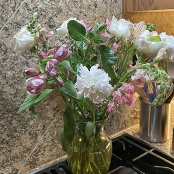 Miracle Flowers - Yes - Florists Near Me - Folsom, California Miracle Flowers - Yes - Florists Near Me - Folsom, California