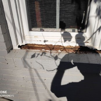 Noles Finish Carpentry - Wood rotten from water damage - Carpenters Near Me Noles Finish Carpentry - Wood rotten from water damage - Carpenters Near Me