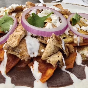 Madres Brunch - Chilango Omelette - Breakfast & Brunch Near Me - Long Beach, California