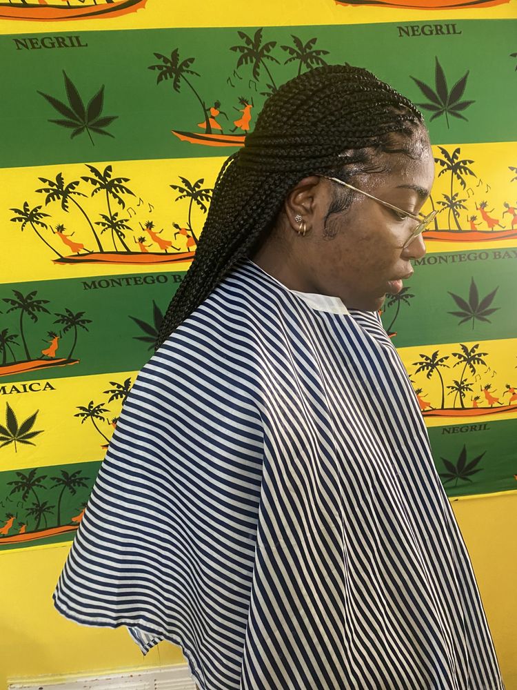 Jamaican African Hairbraiding Logo