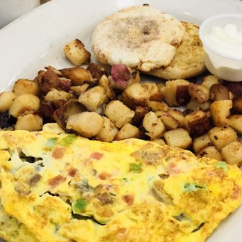 Eggcellence Brunchery - Build Your Own with Home Fries and a English Muffin, 4 out of 5 - Breakfast & Brunch Near Me - Annapolis, Maryland