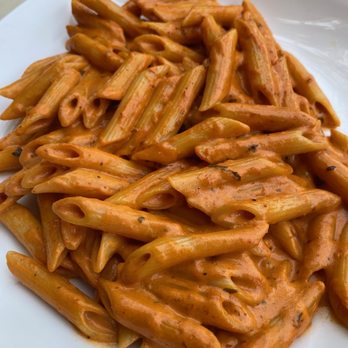 Omonia Cafe - Penne ala Vodka - Bakeries Near Me - Astoria, New York Omonia Cafe - Penne ala Vodka - Bakeries Near Me - Astoria, New York
