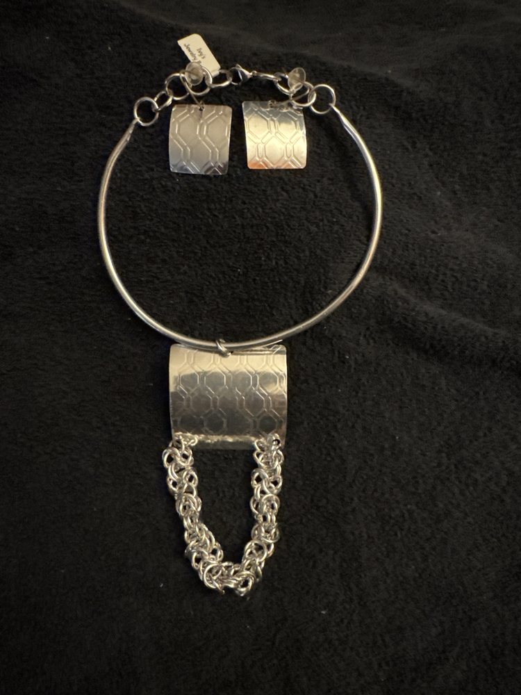 The Boutique By ShimmySista Logo