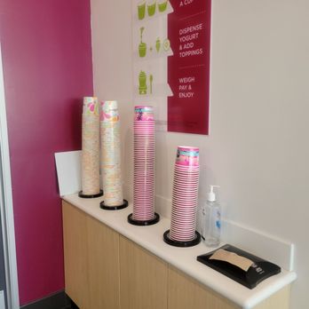 Yogurtland - 2 sizes of cups - Ice Cream & Frozen Yogurt Near Me - San Jose, California Yogurtland - 2 sizes of cups - Ice Cream & Frozen Yogurt Near Me - San Jose, California